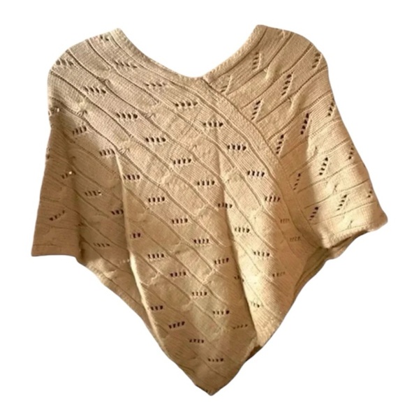 LOFT Women's Beige Cable Knit Shawl Wrap Cozy Winter Accessory - Picture 2 of 4